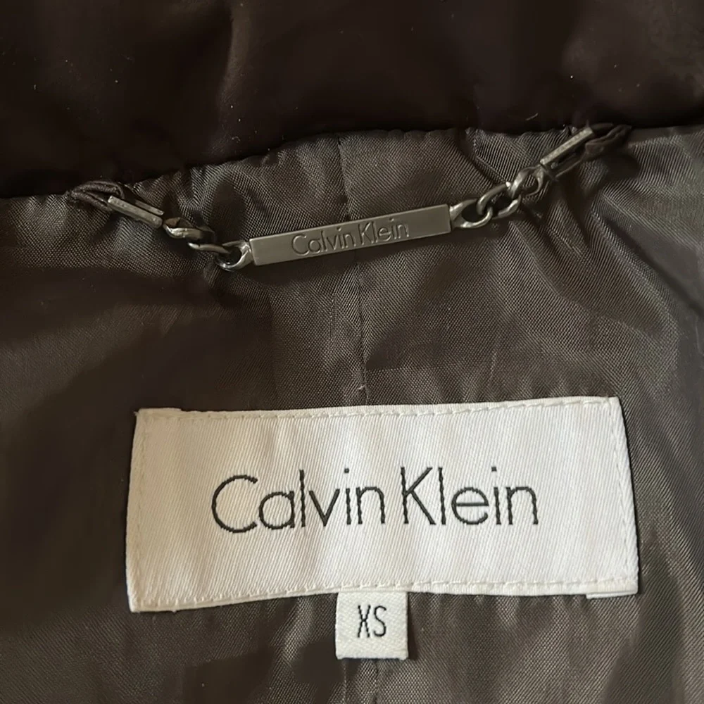 Calvin Klein Brown Long Puffer Down Hooded Coat - Size XS- Excellent Condition - Picture 13 of 16